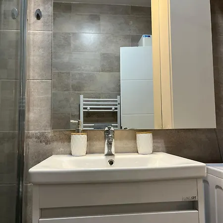 Globus 2 * Pale